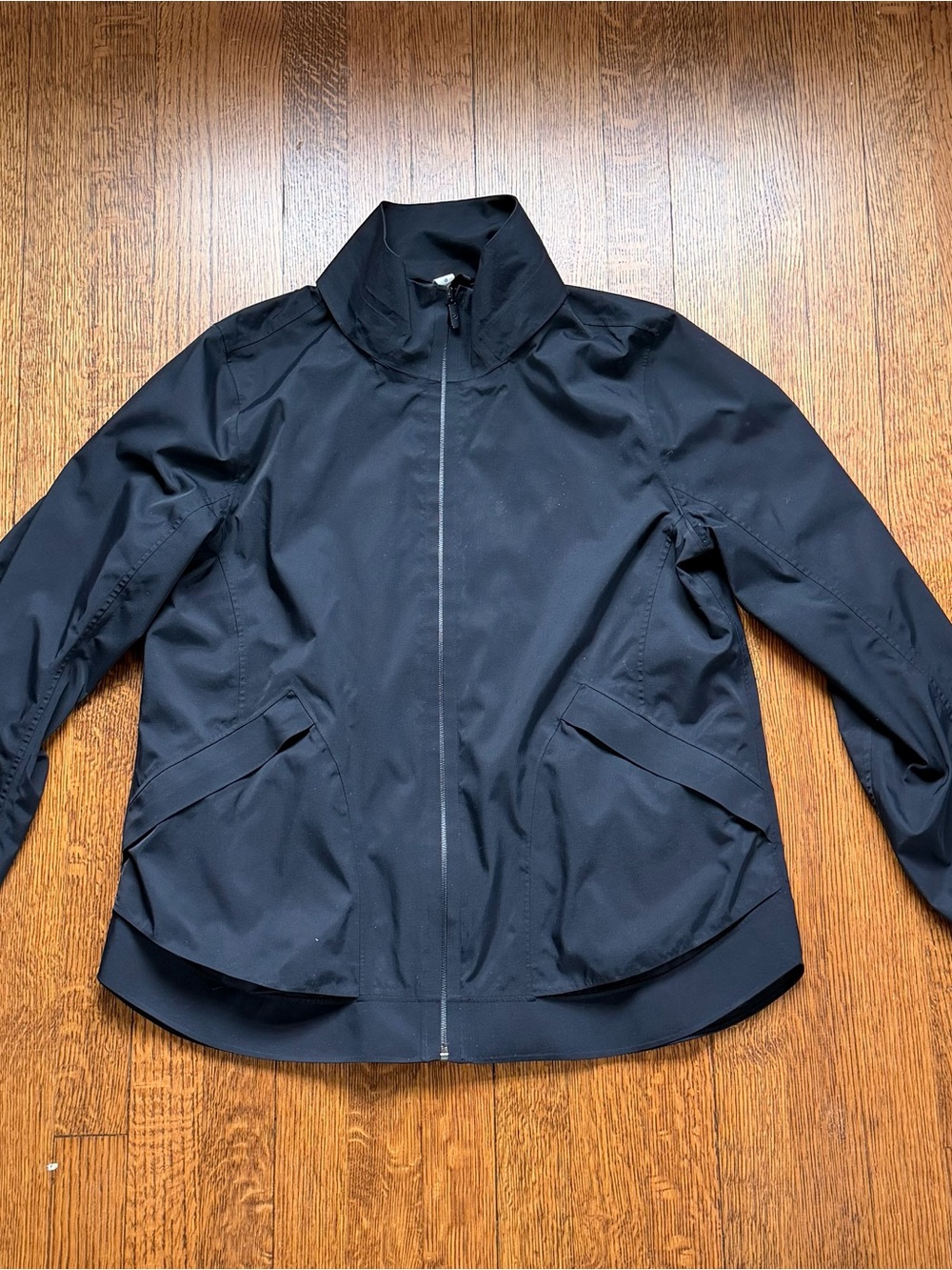 lululemon athletica Black Women's Rain Jacket – Full Zip
